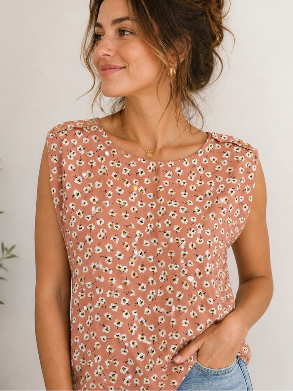 Iris Floral Blouse Peach Pink Sleeveless Button Shoulder Top Size L